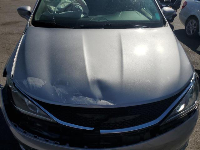 Photo 12 from auction – 2018 CHRYSLER PACIFICA T with VIN 2C4RC1FGXJR365558