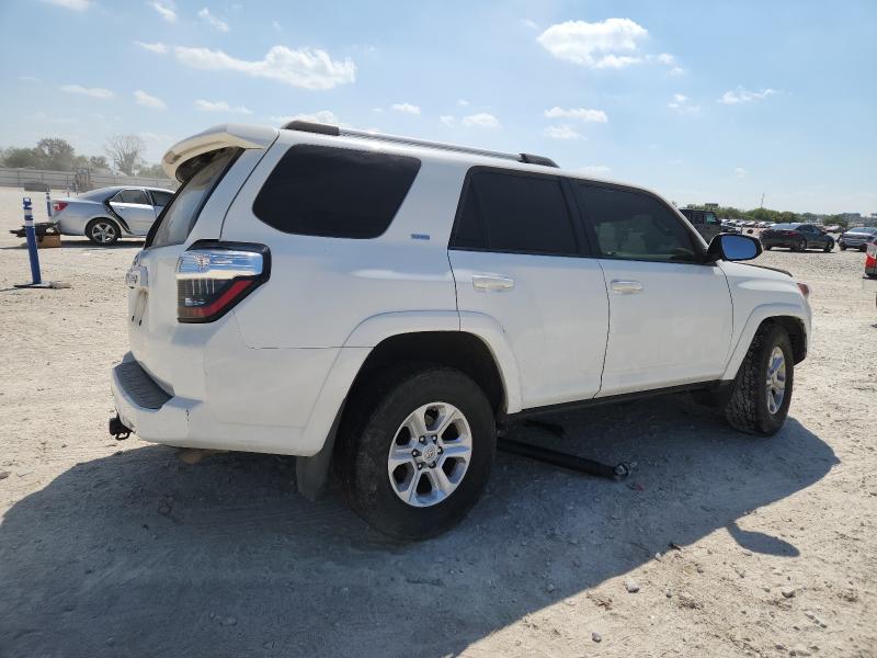 Photo 3 from auction – 2021 TOYOTA 4RUNNER SR with VIN JTEEU5JR1M5234270