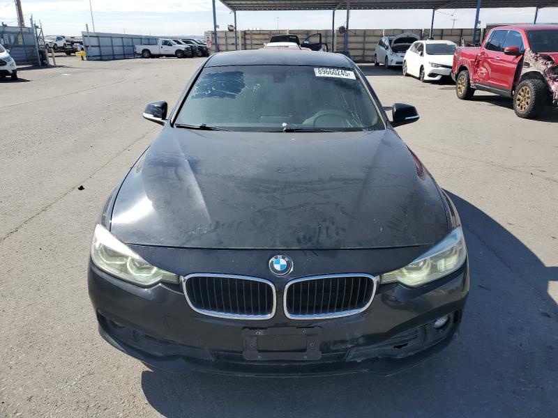 Photo 5 from auction – 2017 BMW 320 I with VIN WBA8E1G31HNT72503