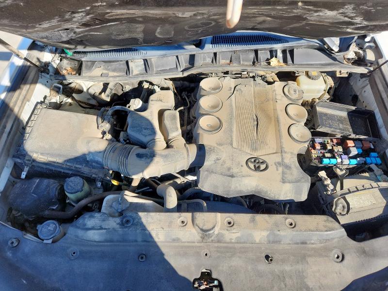 Photo 11 from auction – 2018 TOYOTA 4RUNNER SR with VIN JTEBU5JR6J5539214