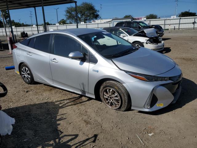 Photo 4 from auction – 2022 TOYOTA PRIUS PRIM with VIN JTDKAMFP6N3205877
