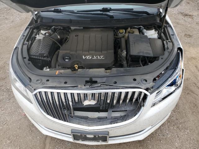 Photo 11 from auction – 2016 BUICK LACROSSE with VIN 1G4GB5G30GF165149