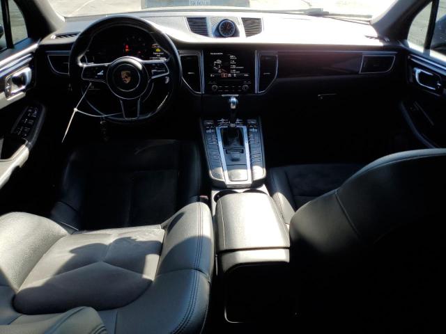 Photo 8 from auction – 2017 PORSCHE MACAN with VIN WP1AA2A52HLB00570