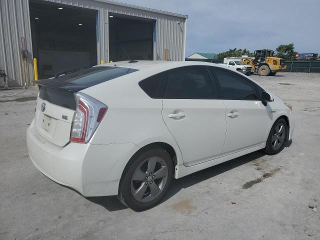Photo 3 from auction – 2015 TOYOTA PRIUS with VIN JTDKN3DU6F0396579