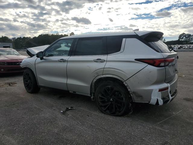 Photo 2 from auction – 2022 MITSUBISHI OUTLANDER with VIN JA4J3UA82NZ078039