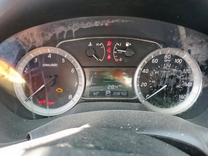 Photo 9 from auction – 2013 NISSAN SENTRA S with VIN 3N1AB7AP1DL649076