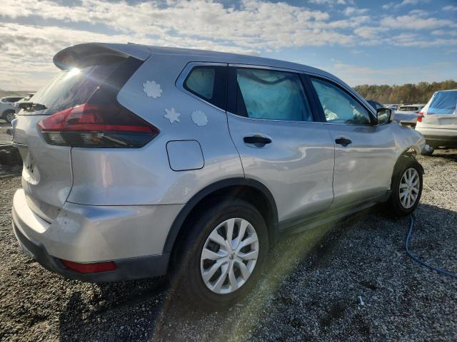 Photo 3 from auction – 2018 NISSAN ROGUE S with VIN KNMAT2MT7JP622213