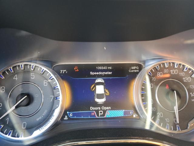 Photo 9 from auction – 2015 CHRYSLER 200 C with VIN 1C3CCCEG5FN727579