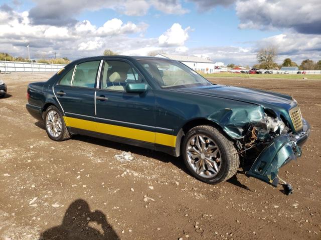 Photo 4 from auction – 1998 MERCEDES-BENZ E 320 with VIN WDBJF65FXWA504057