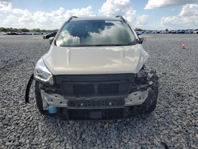 Foto 5 de la subasta – 2018 FORD ESCAPE SEL con VIN 1FMCU0HD2JUB99535