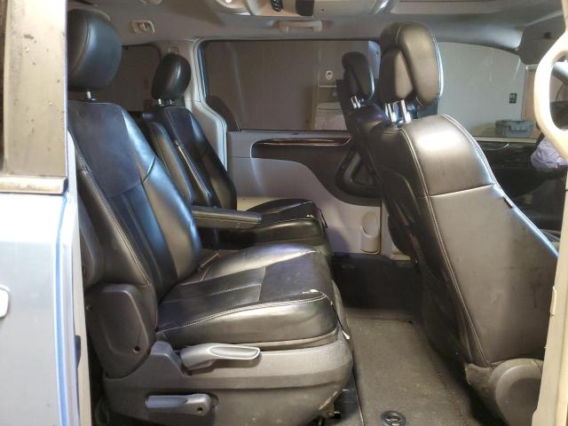 Photo 11 from auction – 2011 CHRYSLER TOWN & COU with VIN 2A4RR6DG4BR760247