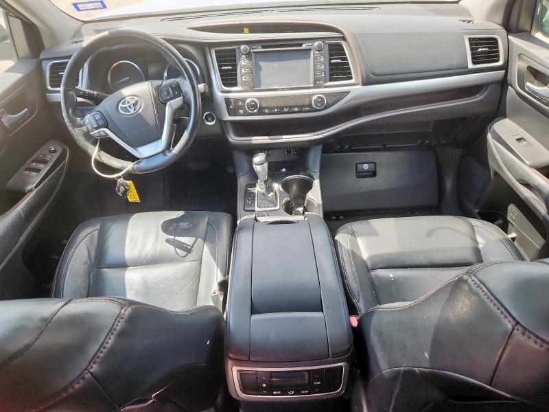 Photo 8 from auction – 2015 TOYOTA HIGHLANDER with VIN 5TDKKRFH2FS054796