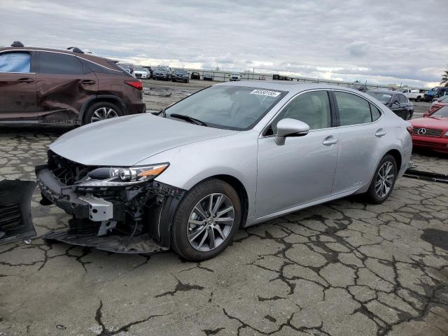 LEXUS ES 300H 2016 z numerem VIN JTHBW1GG5G2101970 - Zdjęcie z aukcji