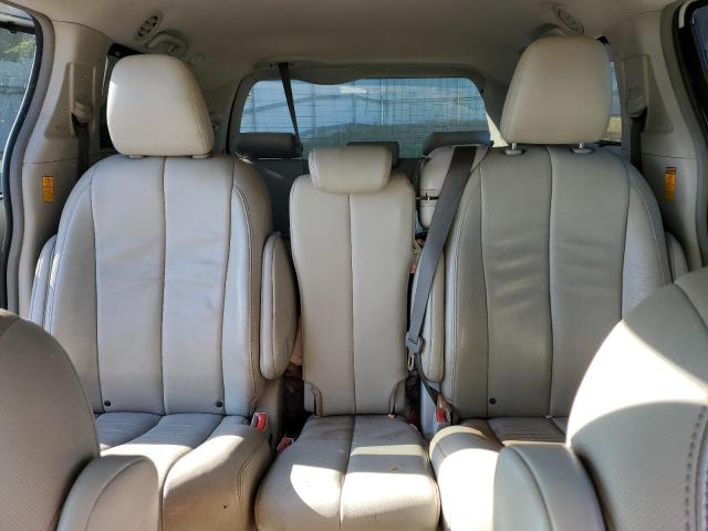 Photo 10 from auction – 2014 TOYOTA SIENNA XLE with VIN 5TDYK3DC6ES426475