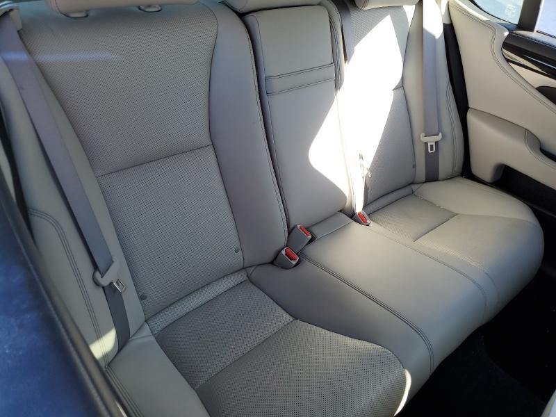 Photo 10 from auction – 2015 LEXUS LS 460 with VIN JTHBL5EF2F5135761