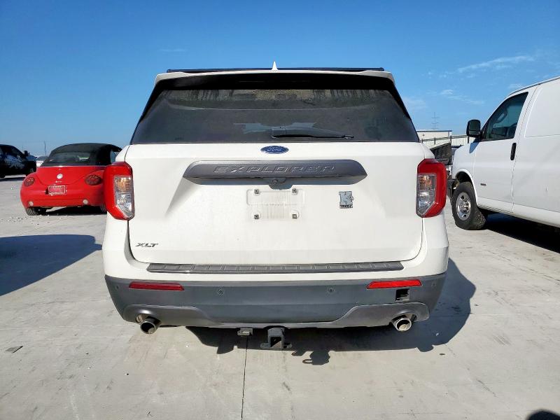 Photo 6 from auction – 2021 FORD EXPLORER X with VIN 1FMSK7DH0MGA70652
