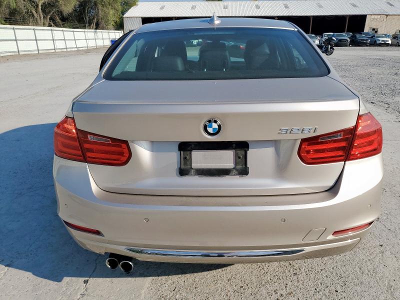 Photo 6 from auction – 2014 BMW 328 I with VIN WBA3A5C59EP602860