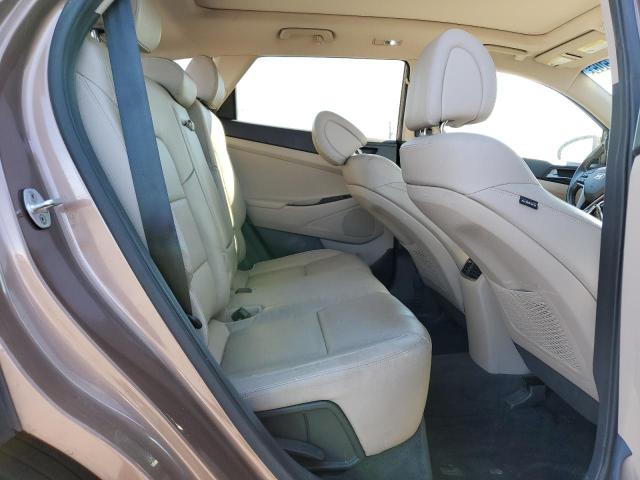 Photo 10 from auction – 2016 HYUNDAI TUCSON LIM with VIN KM8J33A29GU087442