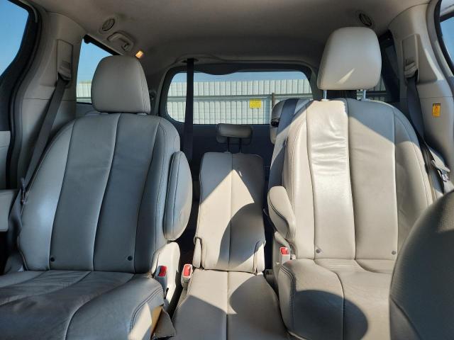 Photo 10 from auction – 2013 TOYOTA SIENNA with VIN 5TDYK3DC0DS325995