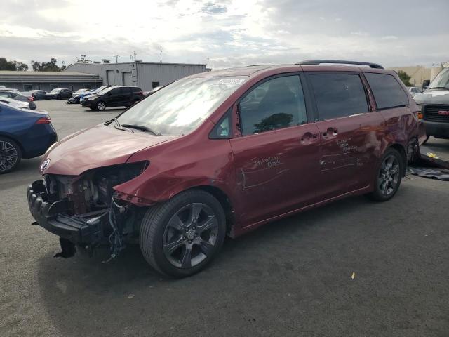 TOYOTA SIENNA SE 2016 with VIN 5TDXK3DC5GS748300 - Photo from auction