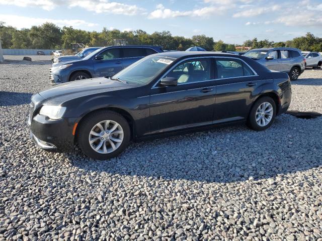 CHRYSLER 300 LIMITE 2015 with VIN 2C3CCAAG1FH832817 - Photo from auction