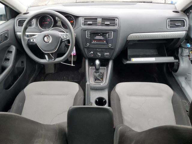 Photo 8 from auction – 2017 VOLKSWAGEN JETTA S with VIN 3VW2B7AJ3HM377012