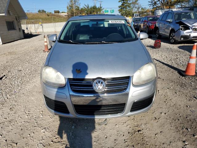 Photo 5 from auction – 2007 VOLKSWAGEN JETTA WOLF with VIN 3VWEF71K87M188056