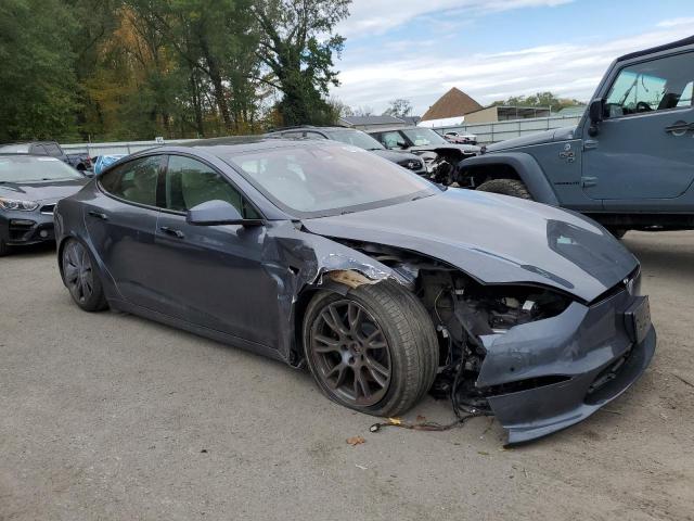 Photo 4 from auction – 2022 TESLA MODEL S with VIN 5YJSA1E52NF480647