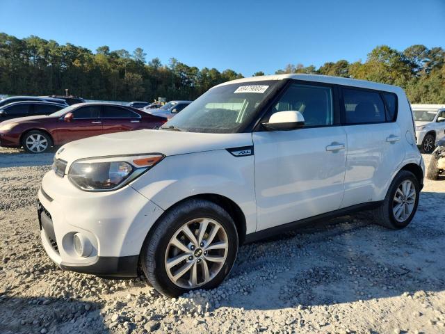 KIA SOUL + 2017 with VIN KNDJP3A58H7425531 - Photo from auction