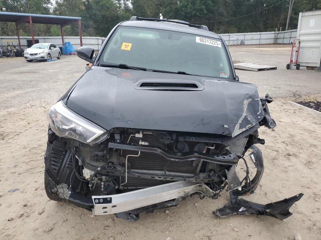 Photo 5 from auction – 2019 TOYOTA 4RUNNER SR with VIN JTEBU5JR2K5650537