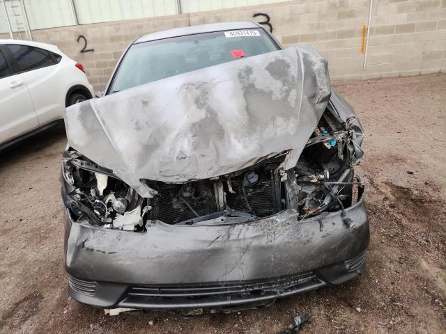 Photo 5 from auction – 2005 TOYOTA CAMRY LE with VIN 4T1BE32K95U527718
