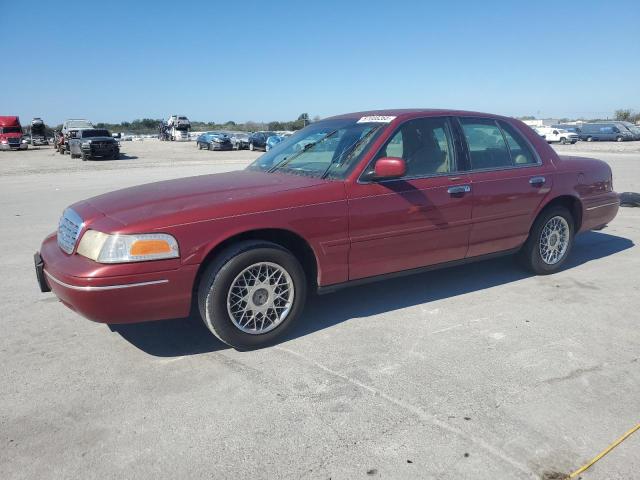 FORD CROWN VICT 2002 مع رقم تعريف المركبة 2FAFP73W32X119346 - صورة من المزاد