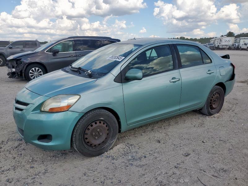 TOYOTA YARIS 2008 with VIN JTDBT923584035973 - Photo from auction