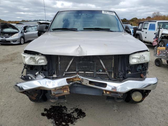 Photo 5 from auction – 2005 GMC NEW SIERRA with VIN 2GTEK13T851131765