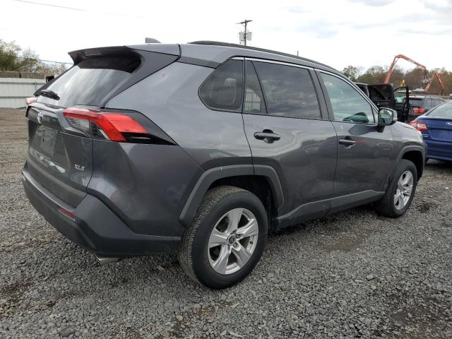 Photo 3 from auction – 2021 TOYOTA RAV4 XLE with VIN 2T3W1RFV2MC140052