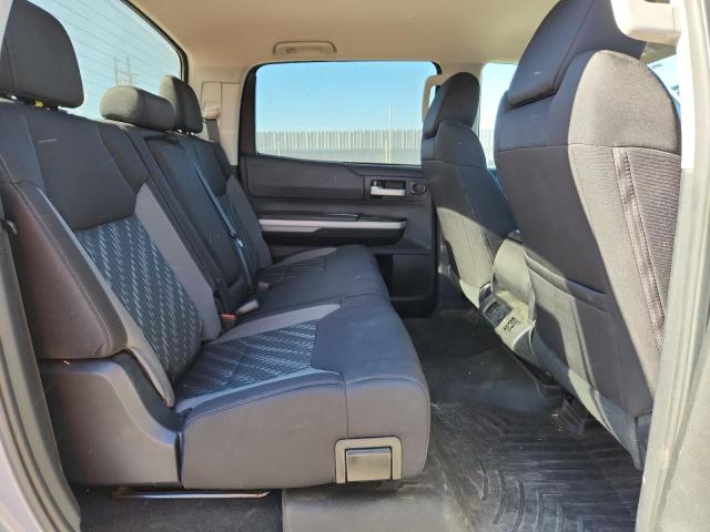 Photo 10 from auction – 2018 TOYOTA TUNDRA CRE with VIN 5TFDY5F17JX773905