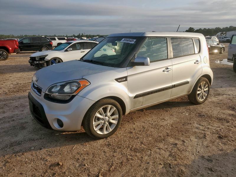 KIA SOUL 2013 with VIN KNDJT2A51D7754572 - Photo from auction