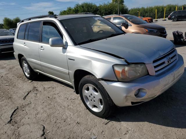 Photo 4 from auction – 2004 TOYOTA HIGHLANDER with VIN JTEEP21A740033387