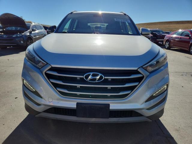 Photo 5 from auction – 2017 HYUNDAI TUCSON LIM with VIN KM8J3CA29HU505757