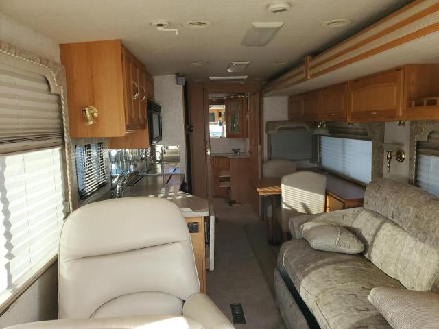 Photo 6 from auction – 2004 FREIGHTLINER MERIDIAN with VIN 4UZAAHDC34CN23162