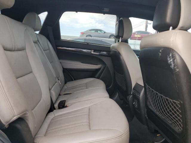 Photo 11 from auction – 2014 KIA SORENTO SX with VIN 5XYKWDA78EG503111