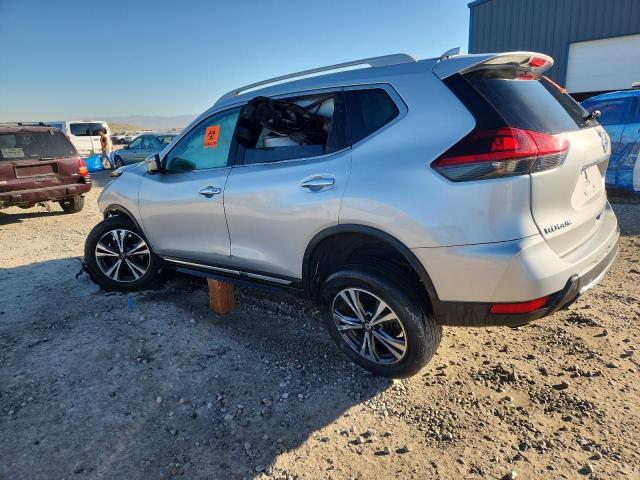 Photo 2 from auction – 2018 NISSAN ROGUE S with VIN 5N1AT2MV1JC731111