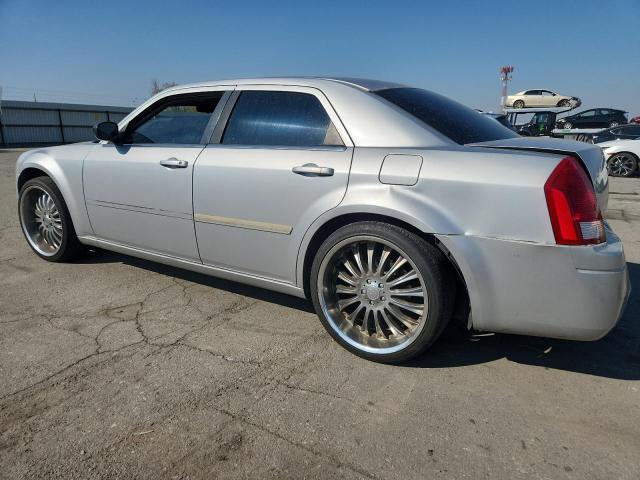 Photo 2 from auction – 2006 CHRYSLER 300 with VIN 2C3KA43R06H261967