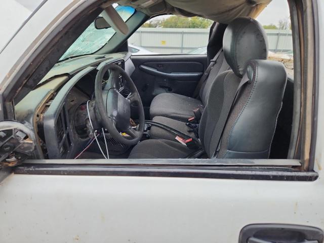 Photo 7 from auction – 2001 CHEVROLET SILVERADO with VIN 1GCEC14V41Z326518