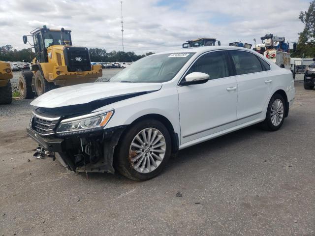 VOLKSWAGEN PASSAT SE 2017 with VIN 1VWBT7A36HC013909 - Photo from auction