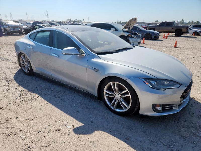 Photo 4 from auction – 2013 TESLA MODEL S with VIN 5YJSA1DP0DFP06721