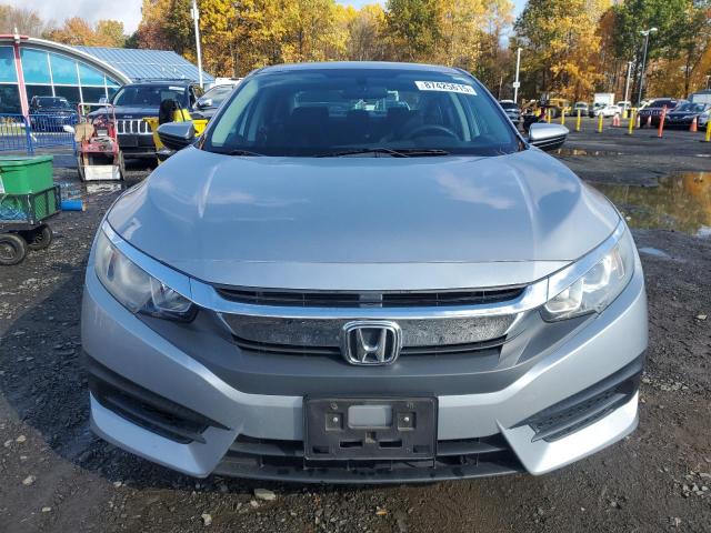 Photo 5 from auction – 2016 HONDA CIVIC with VIN 19XFC2F57GE233116