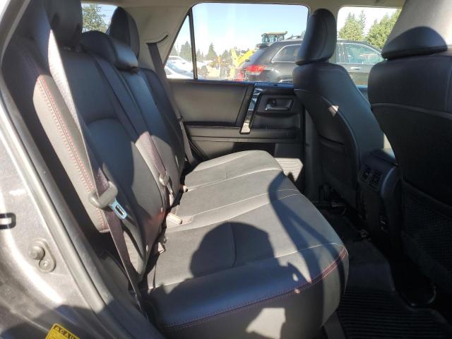Photo 11 from auction – 2017 TOYOTA 4RUNNER SR with VIN JTEBU5JR3H5409904