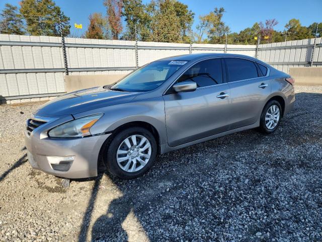 NISSAN ALTIMA 2.5 2014 with VIN 1N4AL3AP2EC160918 - Photo from auction
