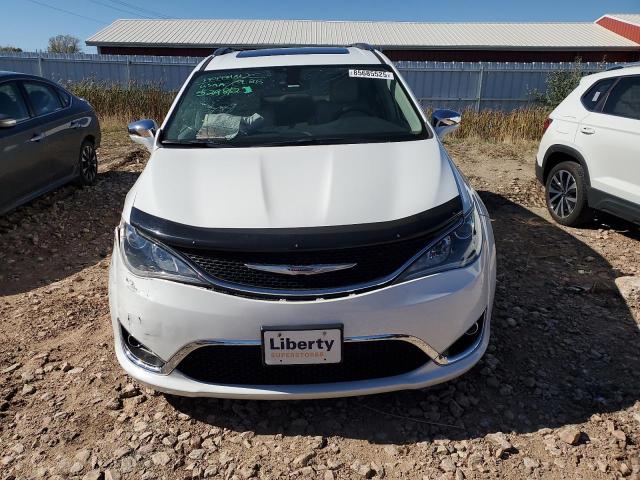 Photo 5 from auction – 2017 CHRYSLER PACIFICA L with VIN 2C4RC1GG0HR559881